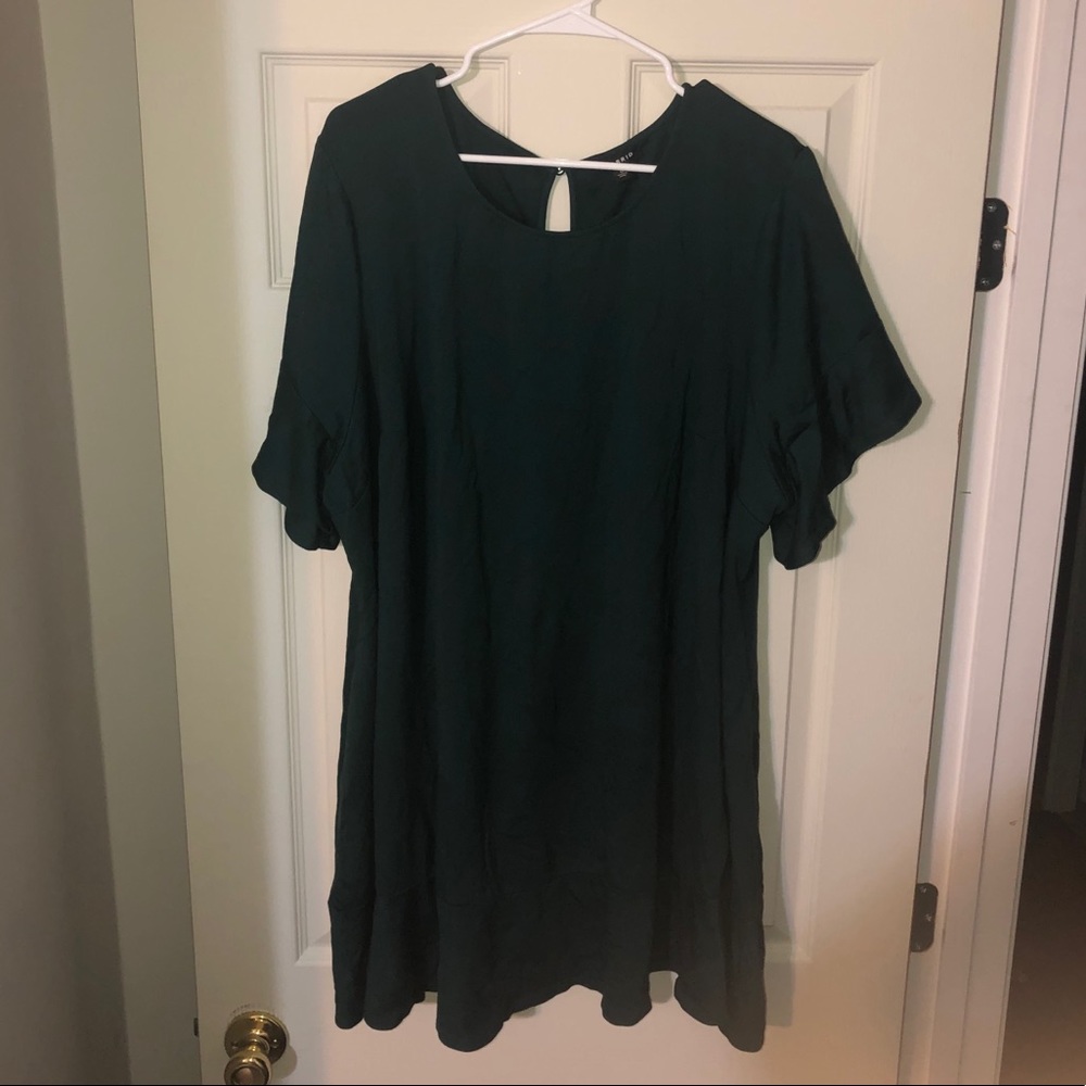 TORRID. Green Midi Dress. Size 5
